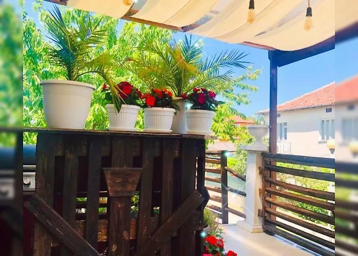 Adrian 2* Шкорпиловци